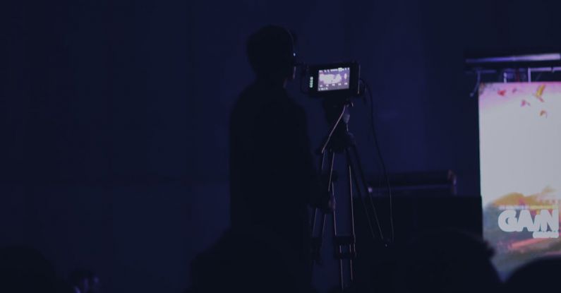 Movie Releases - camarografo